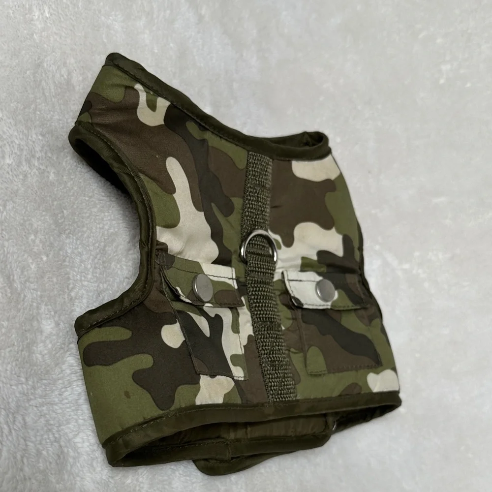 SimplyDog Camouflage Puppy or Small Dog Harness Size Medium EUC no sign of wear